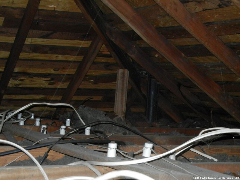 Knob & tube wiring in a 1920s home in Kennett, MO